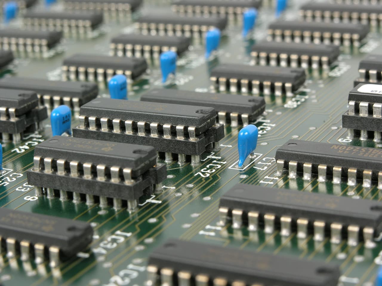 Між «хардом» і «софтом» — протистояння у світі smart-речей