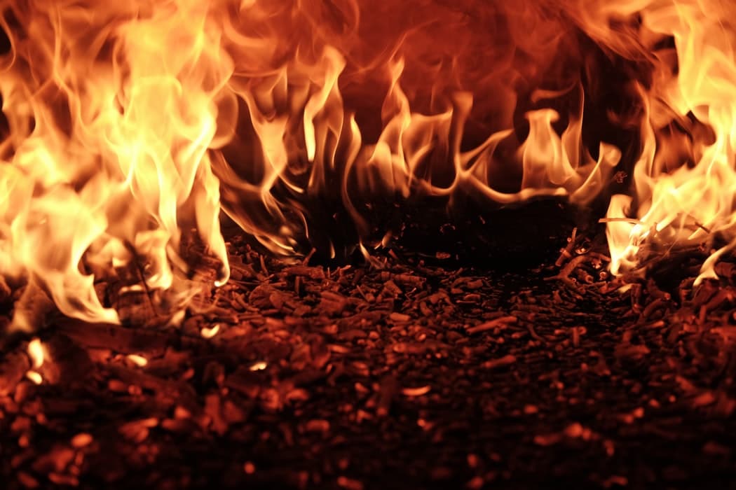 🔥 Під Києвом горить торф: що робити при високому рівні забруднення повітря