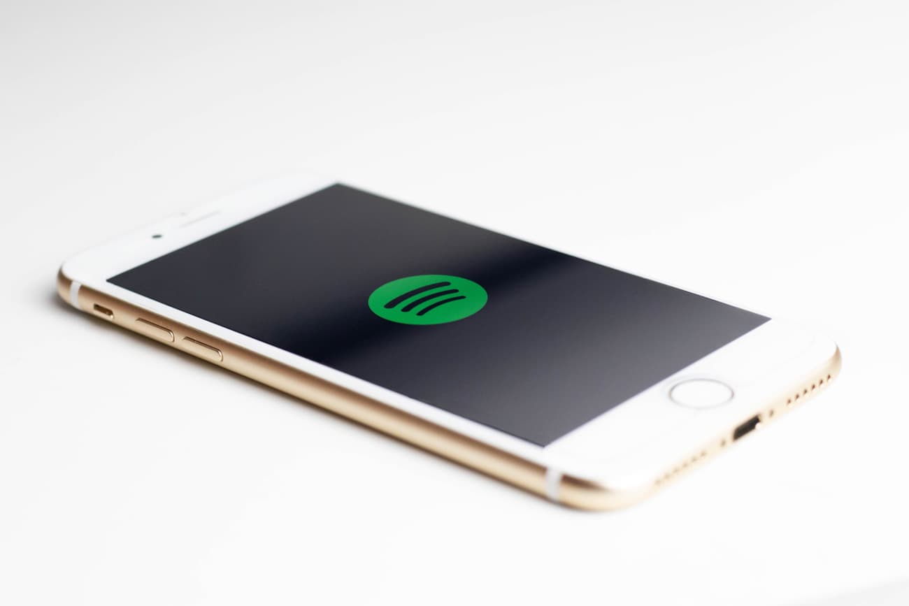 😲 Spotify Wrapped 2020: рейтинг найпопулярніших виконавців цього року та ваша персональна статистика