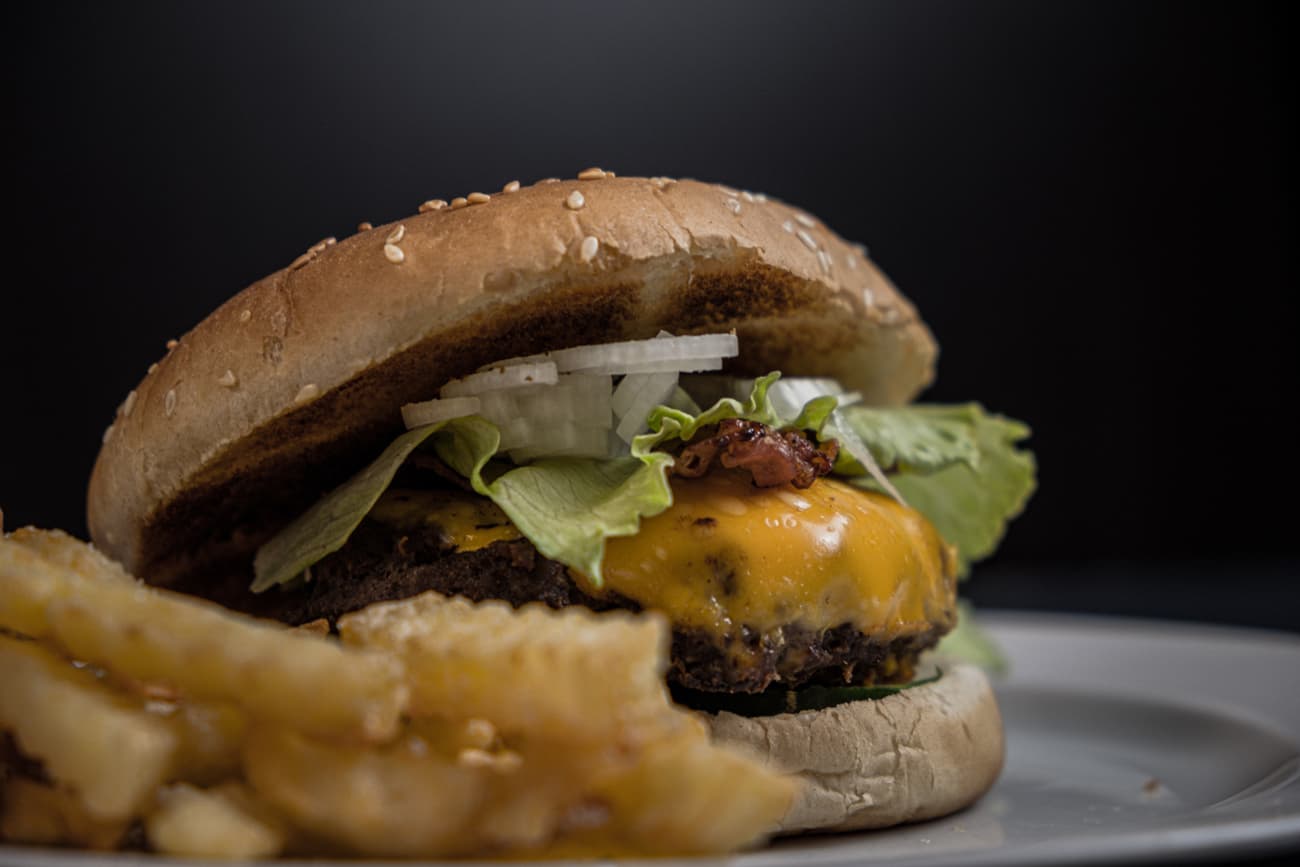 🍔 McDonald’s співпрацюватиме з Beyond Meat — робитимуть бургери з веганського м‘яса