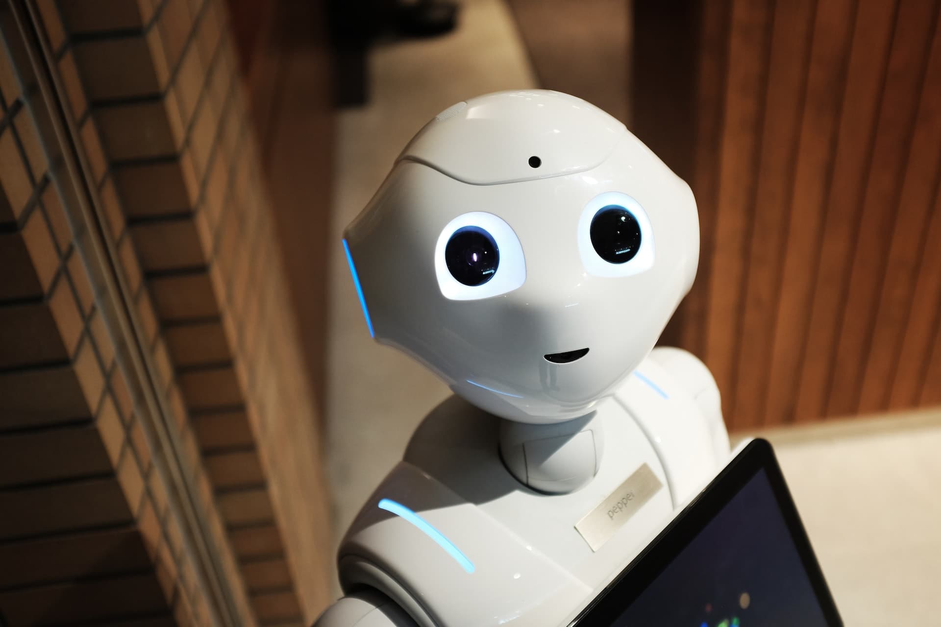 🧠 До «найточнішого в світі» перекладача DeepL додали українську мову