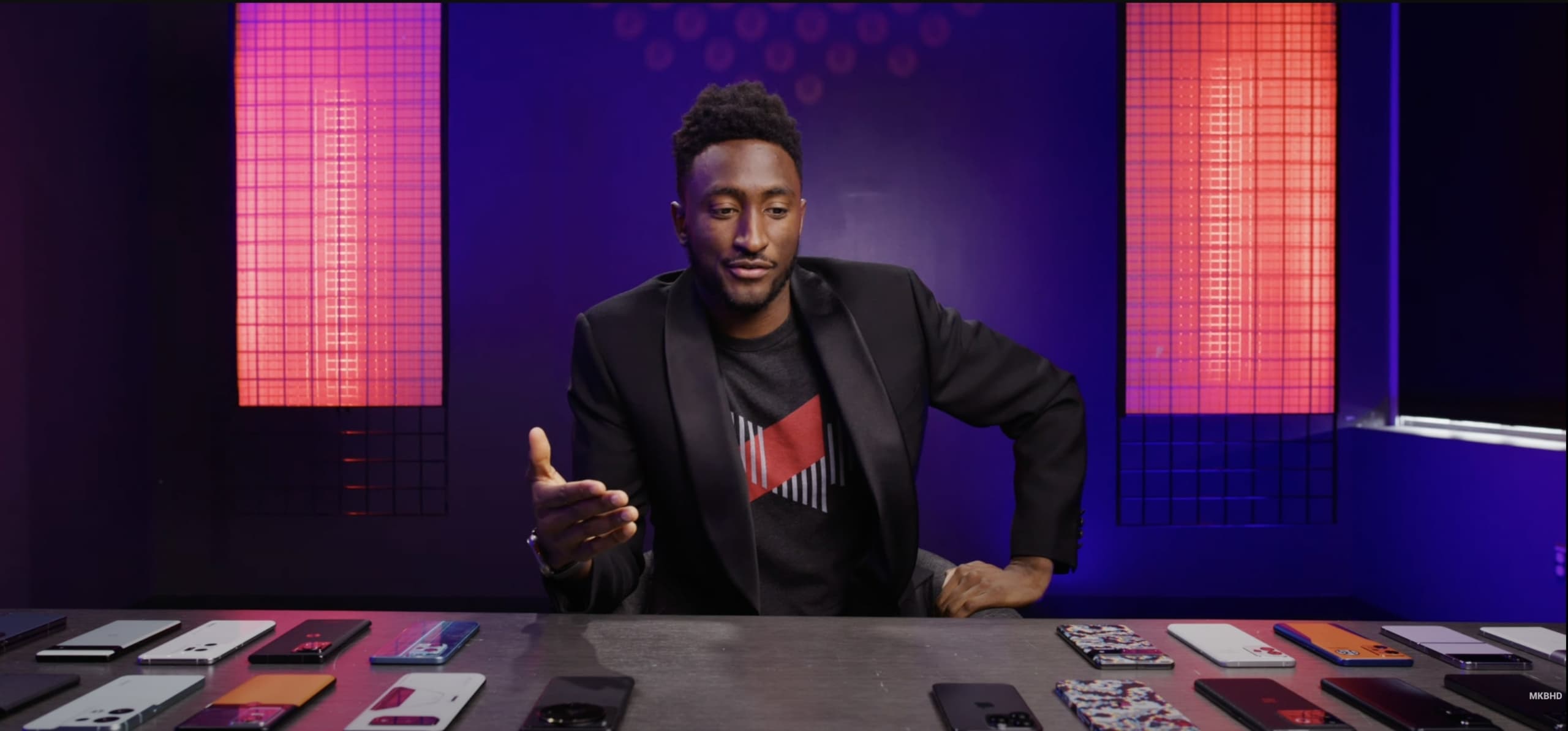 📱 MKBHD оголосив результати Smartphone Awards — які смартфони стали найкращими у 2022