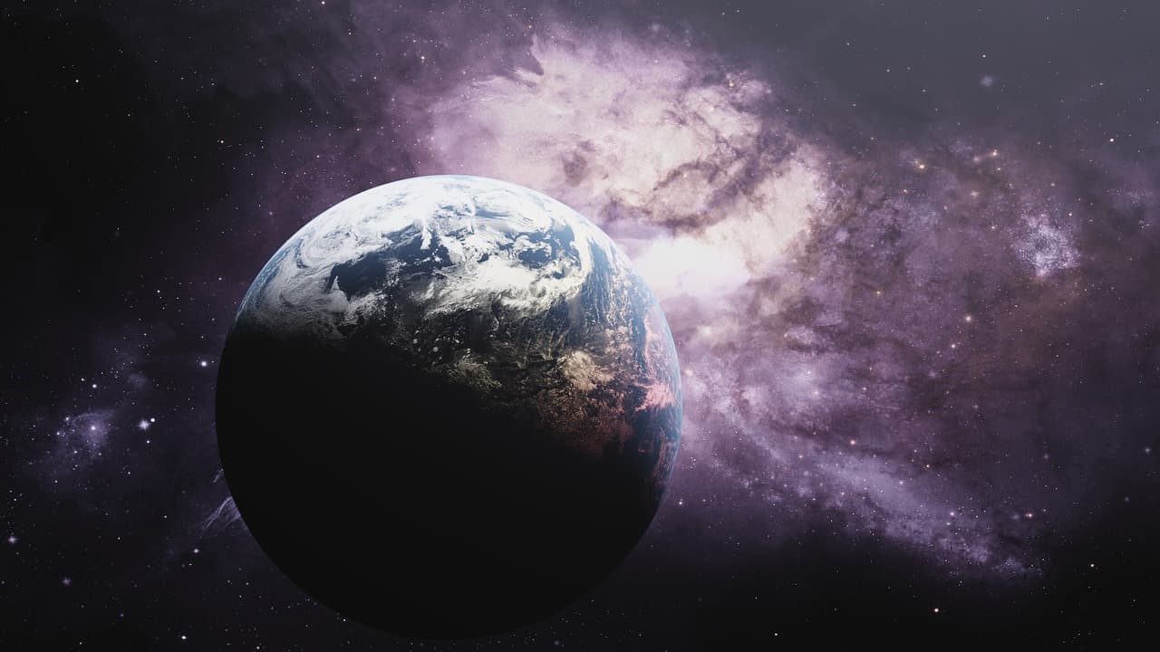 🚀 Що було на небі у ваш день народження: проєкт NASA з фото телескопа Hubble