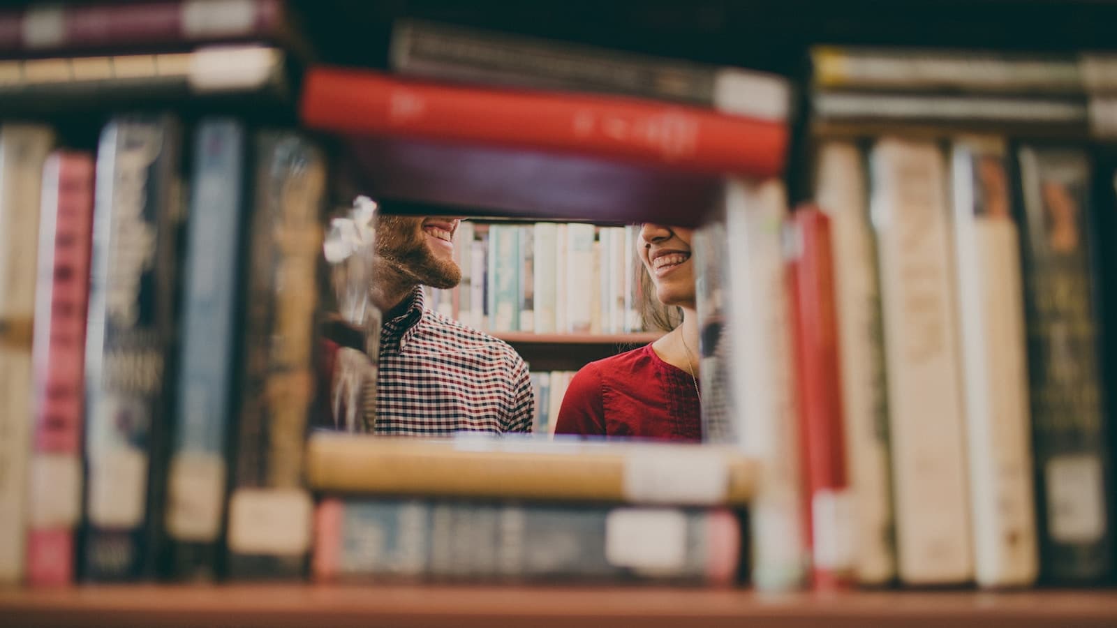 Читання на літо: 5 книг, які радить засновник Microsoft
