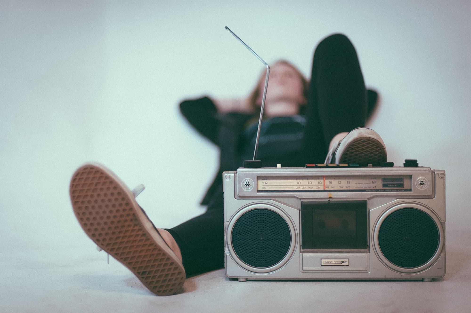 Онлайн-радіо, FM-станції та 4G — хто виграє боротьбу за слухача