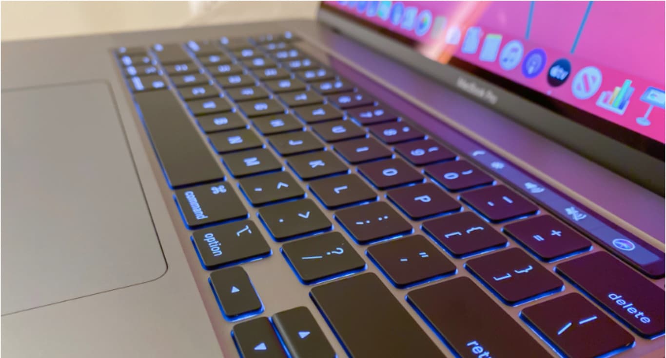 🍏 Apple представила перший 16-дюймовий MacBook Pro та анонсувала Mac Pro