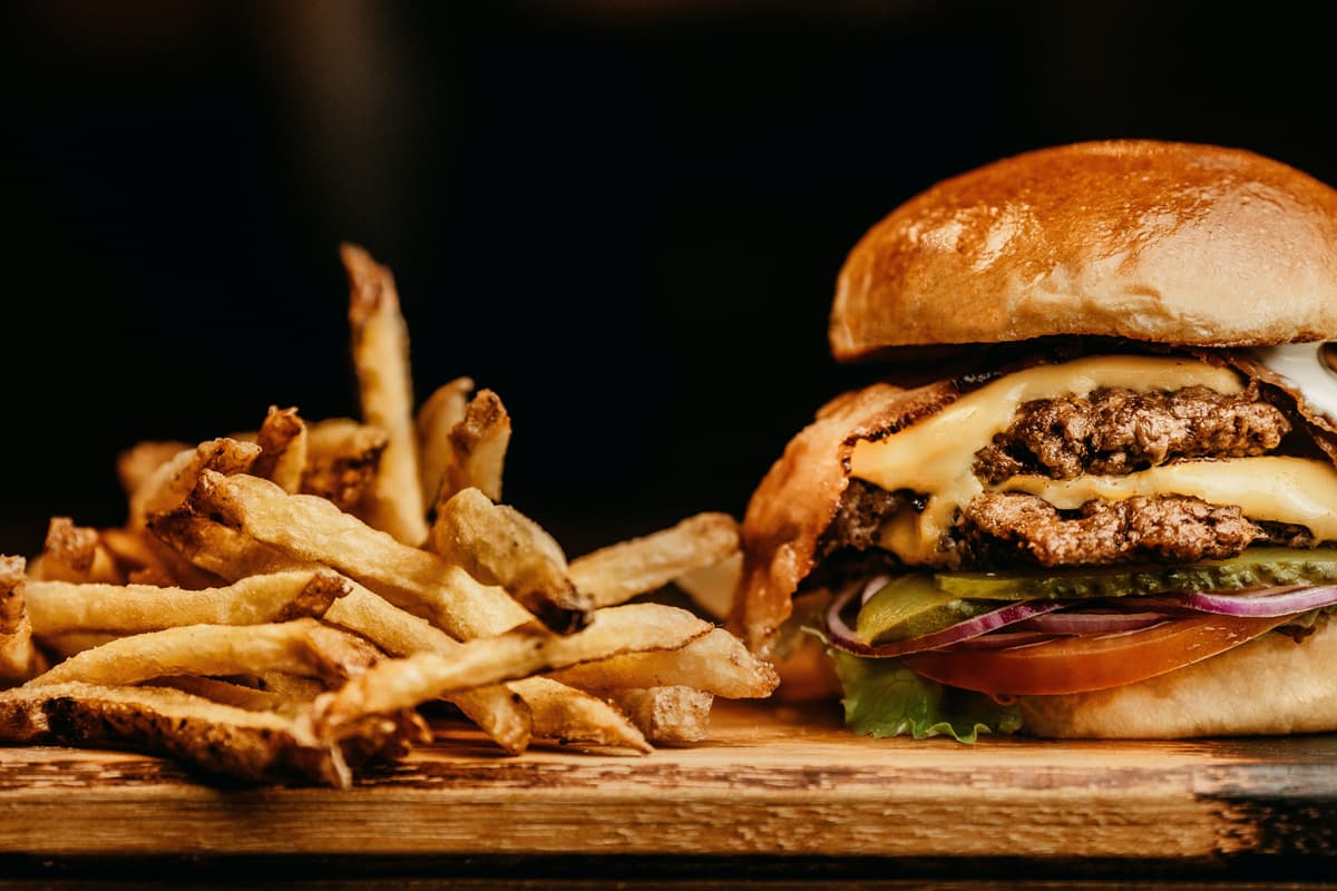 🍔 Дослідження: вживання фастфуду пришвидшує старіння
