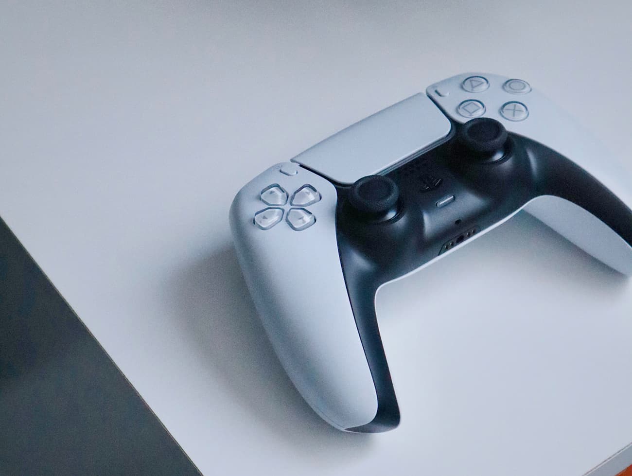🎮 Sony назвала найпопулярніші ігри на PS5: Fortnite, Assassin’s Creed Valhalla, FIFA 21