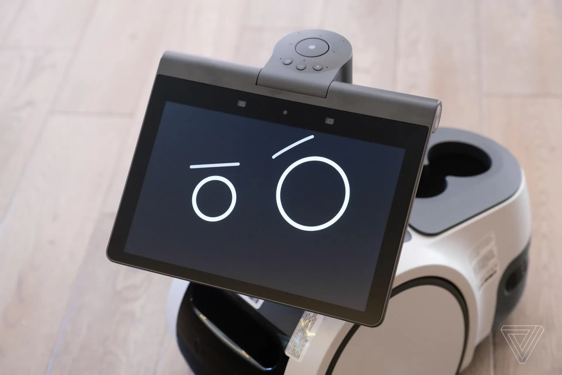 🤖 Amazon презентував свого робота-помічника: що вміє